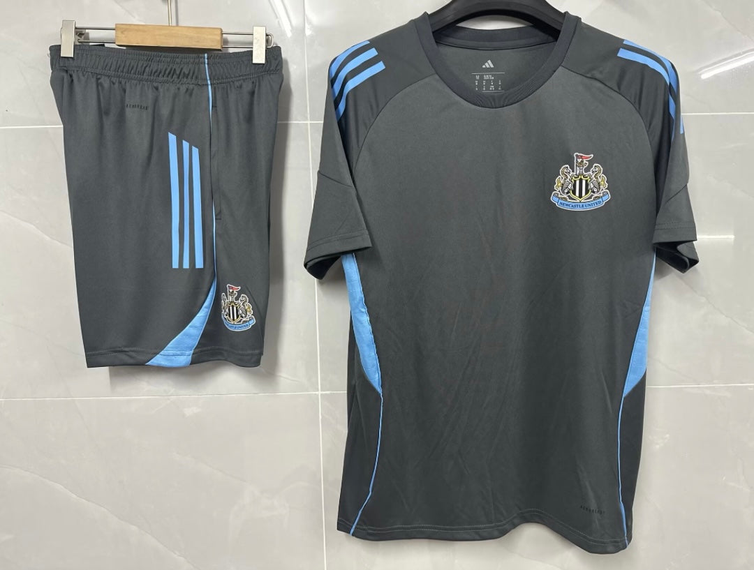Newcastle United Trainingssetje 25/26