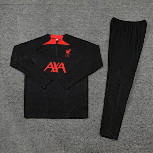 PHOTO-2025-06-16-14-03-14.jpg Liverpool Trainingspak 24/25