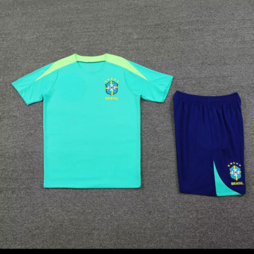 PHOTO-2025-06-16-14-19-32.jpg Brazilië Trainingssetje 24/25