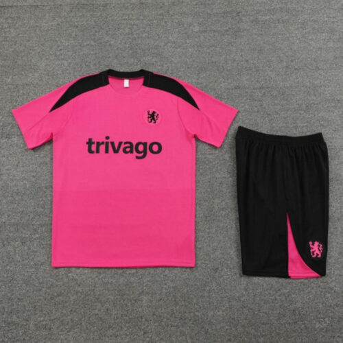 PHOTO-2025-06-16-14-22-27.jpg Chelsea Trainingssetje 24/25