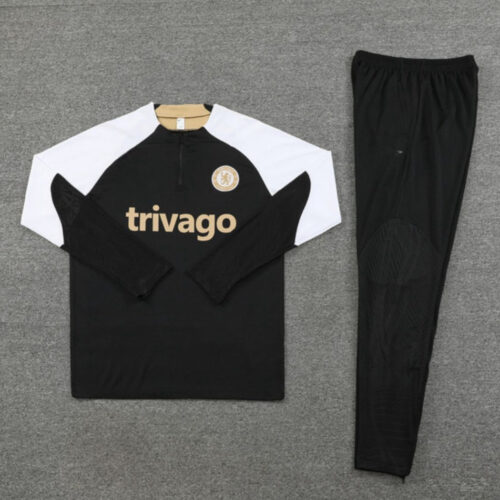 PHOTO-2025-06-16-20-15-40.jpg Chelsea Trainingspak 23/24