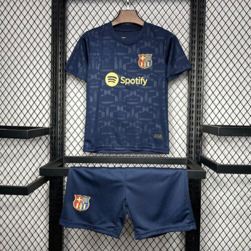 PHOTO-2025-06-18-20-16-23.jpg Barcelona Trainingssetje 24/25