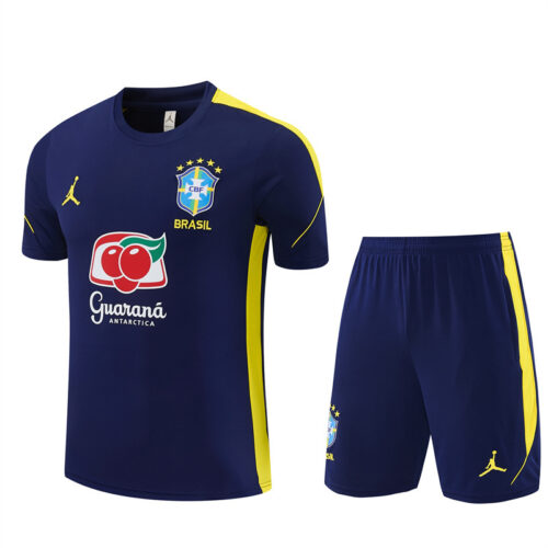 Brazilie-trainingsset-1.jpg Brazilië trainingsset 26/27 – donkerblauw/geel