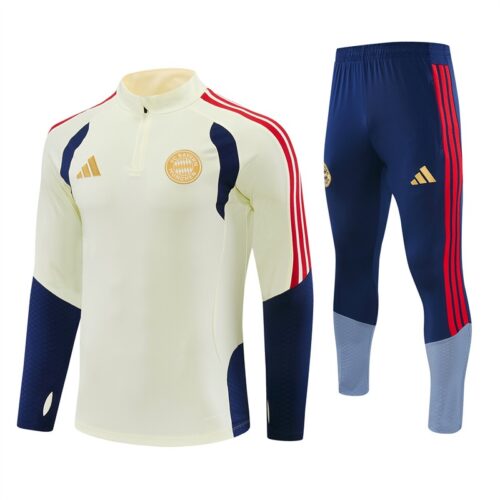 E9AEAC47-83F8-48AC-8737-17C0B94F5096 Bayern München Trainingspak 26/27 – Crème/Navy