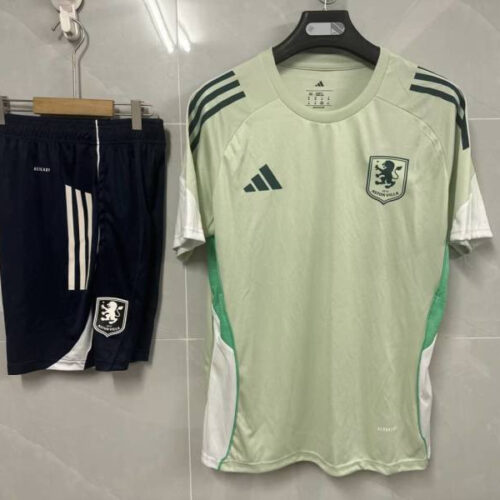 Aston-Villa-trainingsset-1-PV.jpg Aston Villa trainingsset 25/26 – lichtgroen/donkerblauw
